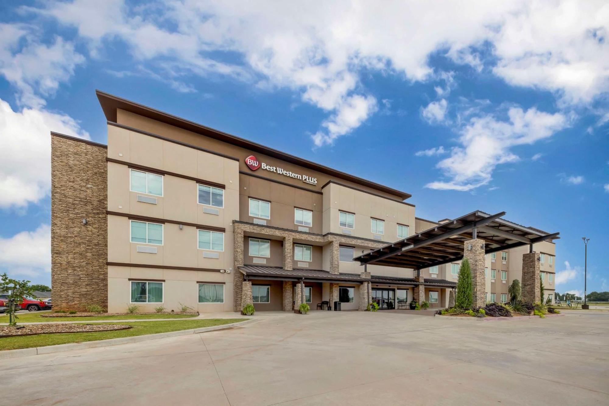 Best Western Plus Chickasha Inn Ngoại thất bức ảnh